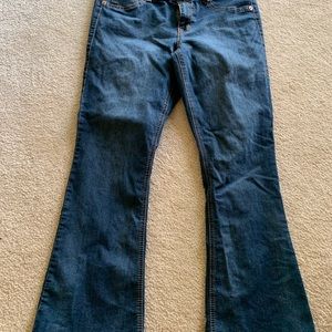 Women’s lightweight Slim Bootcut Jeans - Size 16